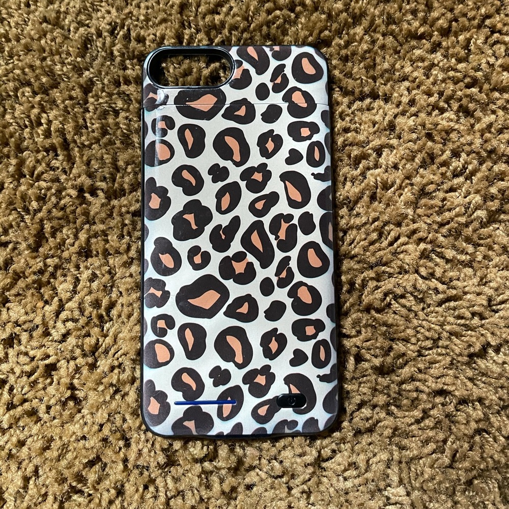 Casely Power charging case for iPhone 8 Plus